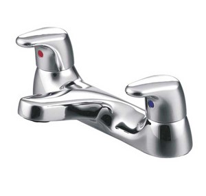 Armitage Shanks Sandringham Bath Filler with Lever Handles